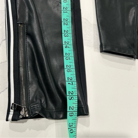 Marc Cain 50/50 Faux Leather & Stretch Fabric Joggers - Picture 12 of 13